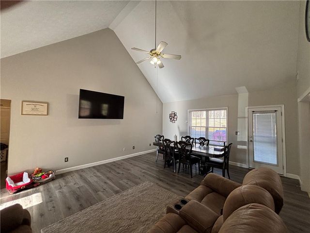 3720 Scotland Lane, Snellville, GA 30039