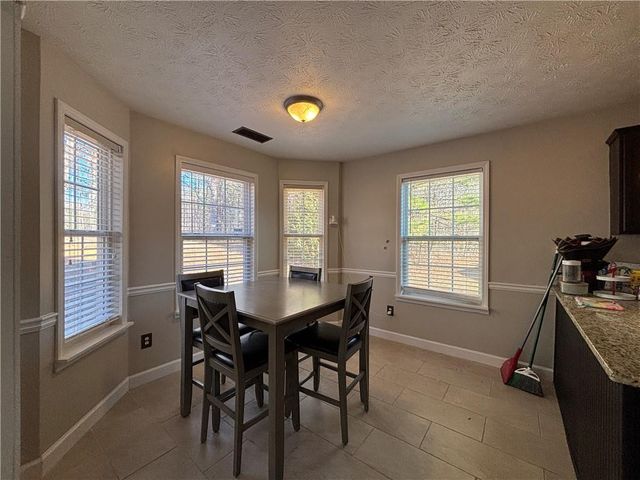 3720 Scotland Lane, Snellville, GA 30039