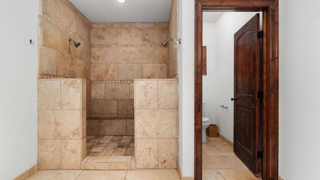 2304 Holly ST, Austin, TX 78702