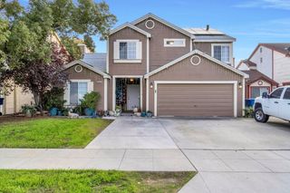 2372 Ironwood Way, Madera, CA 93637