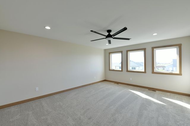 3154 Archer Place S, Fargo, ND 58104