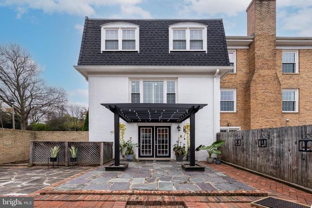 7414 HALLCREST DR, Mclean, VA 22102