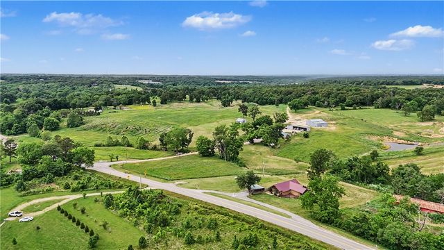 14410 & 14430 W Highway 102, Gravette, AR 72736