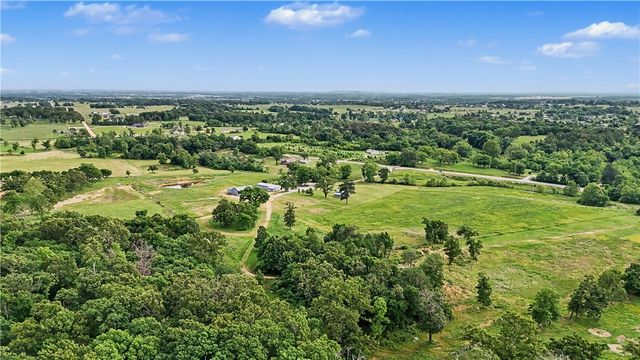 14410 & 14430 W Highway 102, Gravette, AR 72736
