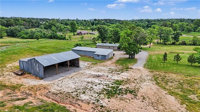 14410 & 14430 W Highway 102, Gravette, AR 72736