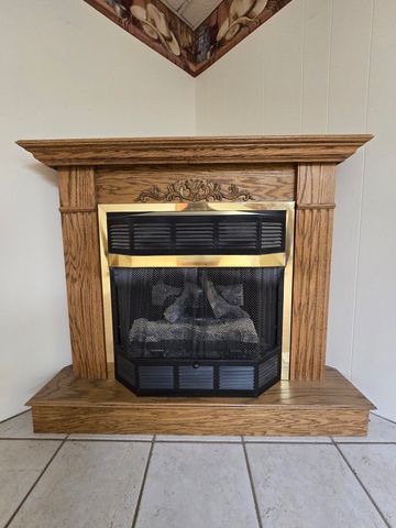 3200 Cathlinda Dr, Winfield, KS 67156