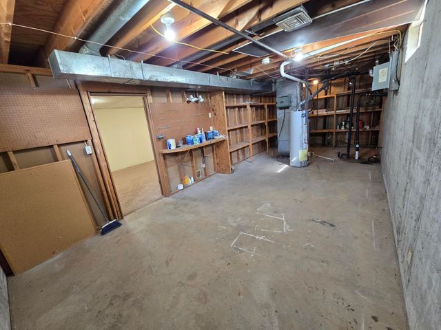 3200 Cathlinda Dr, Winfield, KS 67156