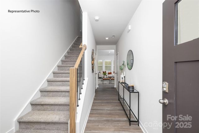 5031 Shallow Brook Drive, Charlotte, NC 28215