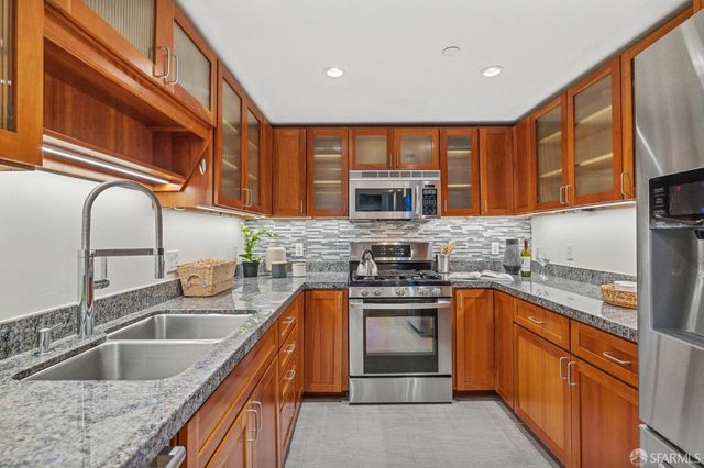 1011 23rd Street 6, San Francisco, CA 94107