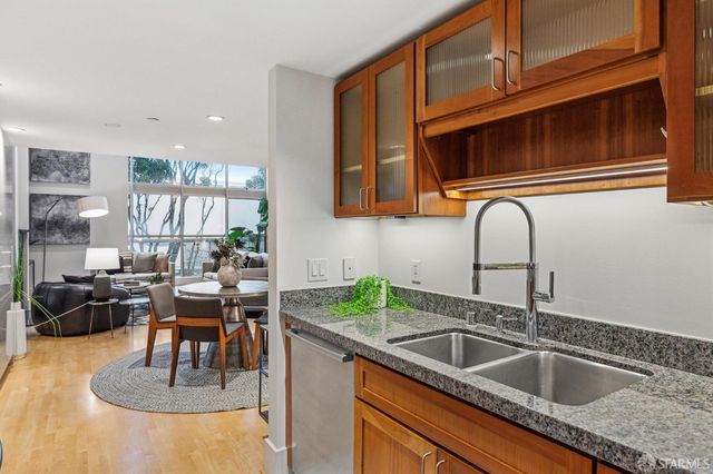 1011 23rd Street 6, San Francisco, CA 94107