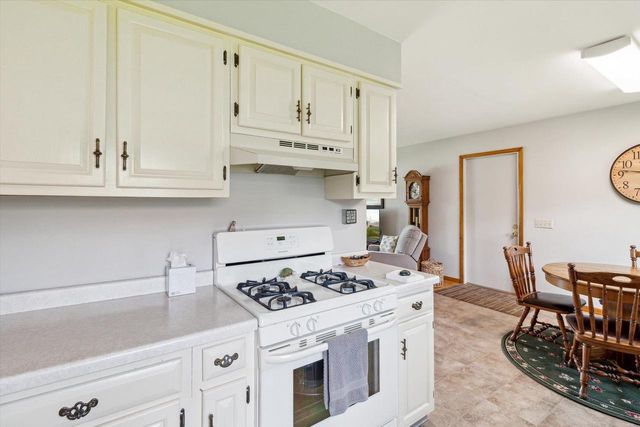 2005 S Jackson Street, Janesville, WI 53546