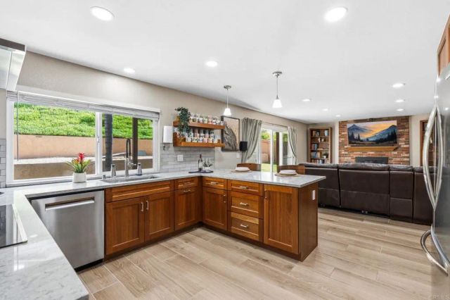 4001 Shadow Rock Court, Bonita, CA 91902