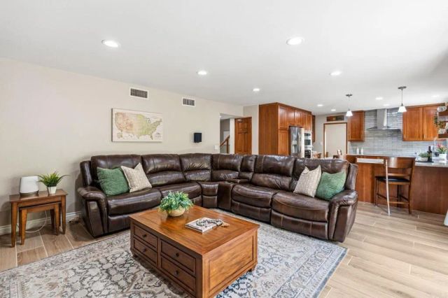 4001 Shadow Rock Court, Bonita, CA 91902