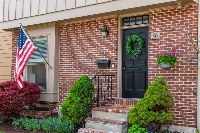 36 Nicholson Court, Washington Twp, OH 45459