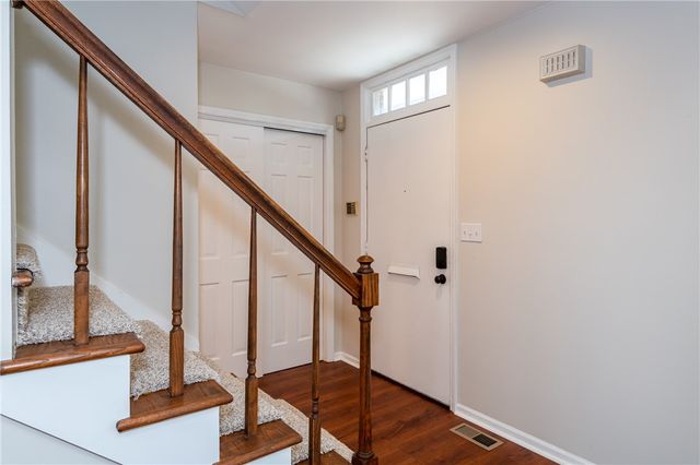 36 Nicholson Court, Washington Twp, OH 45459