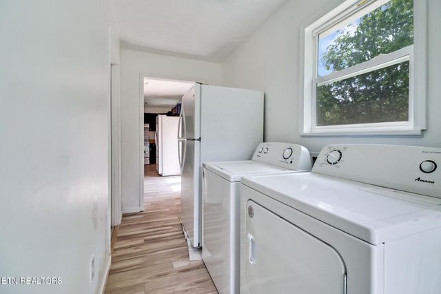 484 Kerrigan Rd, Crossville, TN 38555