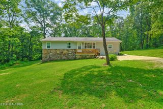 484 Kerrigan Rd, Crossville, TN 38555