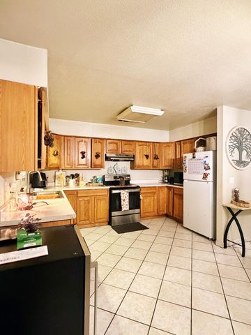 2318 Algerita Street, Carlsbad, NM 88220