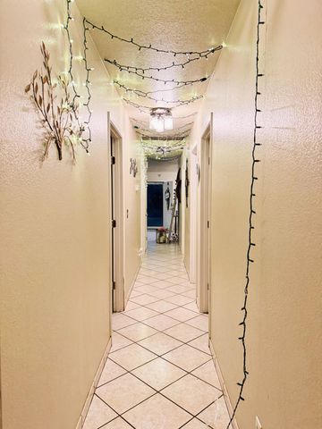2318 Algerita Street, Carlsbad, NM 88220