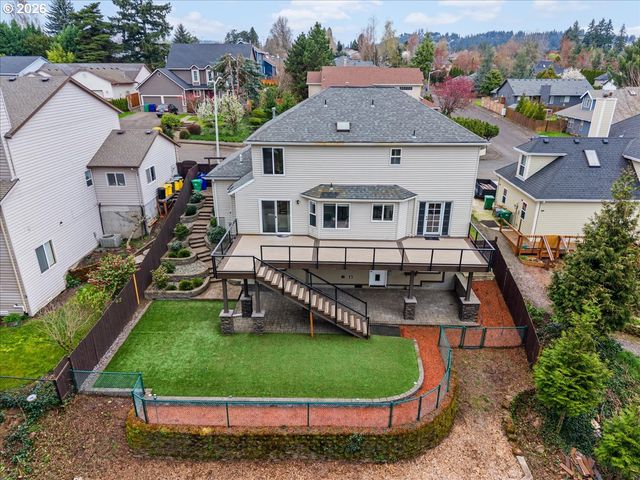 12988 Se BLUFF Dr, Clackamas, OR 97015