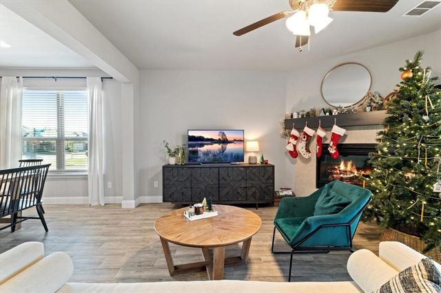 405 Rosie Court, Argyle, TX 76226