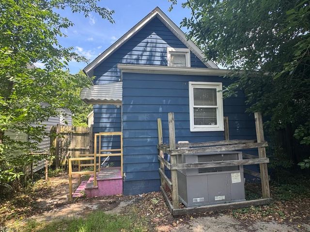 20 Dewey ST, Portsmouth, VA 23704
