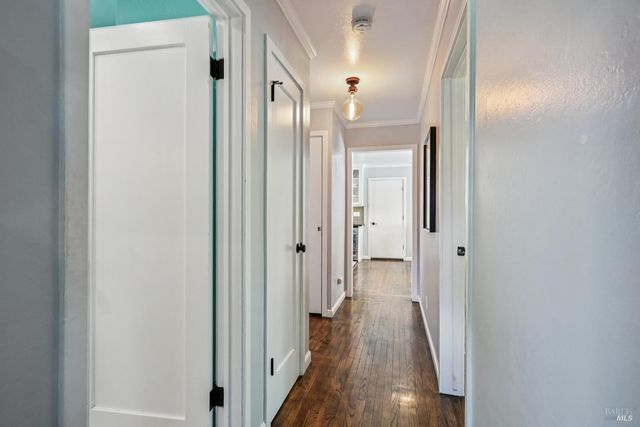 3045 Spring Creek Dr, Santa Rosa, CA 95405