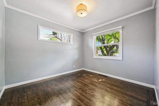 3045 Spring Creek Dr, Santa Rosa, CA 95405