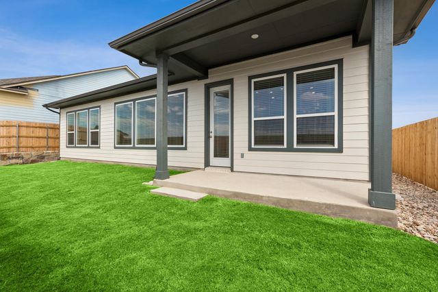 272 Pine Bark DR, Buda, TX 78610