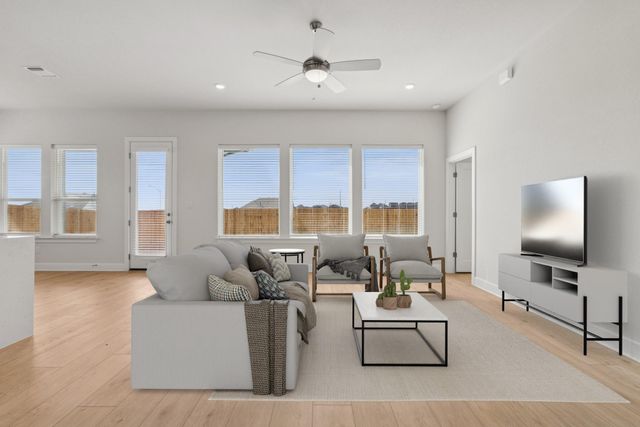 272 Pine Bark DR, Buda, TX 78610