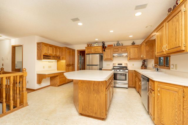 14310 Pike Lake Trail NE, Prior Lake, MN 55372