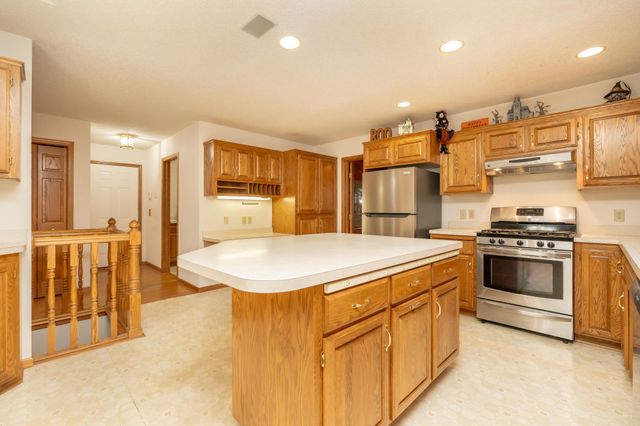 14310 Pike Lake Trail NE, Prior Lake, MN 55372