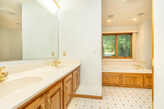 14310 Pike Lake Trail NE, Prior Lake, MN 55372