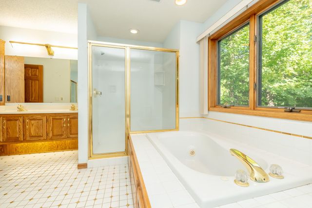 14310 Pike Lake Trail NE, Prior Lake, MN 55372