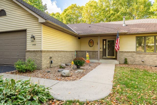 14310 Pike Lake Trail NE, Prior Lake, MN 55372