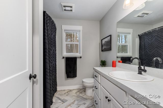 13034 Spruceridge Road, Gowen, MI 49326