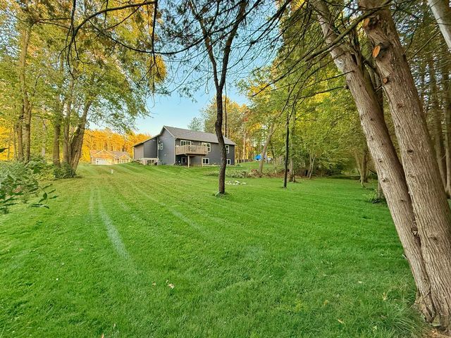 13034 Spruceridge Road, Gowen, MI 49326