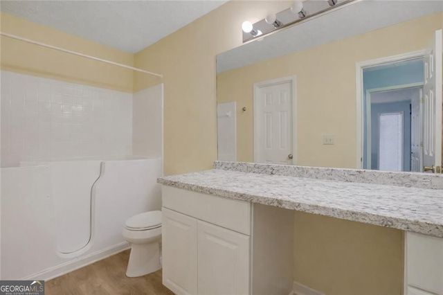 3843 Woodridge Way, Tucker, GA 30084