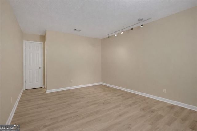 3843 Woodridge Way, Tucker, GA 30084