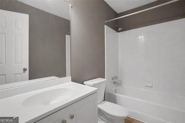 3843 Woodridge Way, Tucker, GA 30084