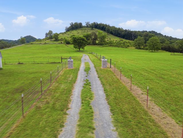 0 Pleasant Shade Highway, Pleasant Shade, TN 37145
