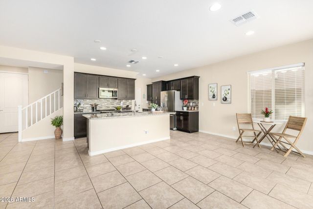 1634 W REDWOOD Lane, Phoenix, AZ 85045