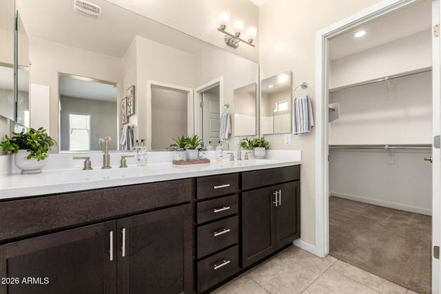 1634 W REDWOOD Lane, Phoenix, AZ 85045