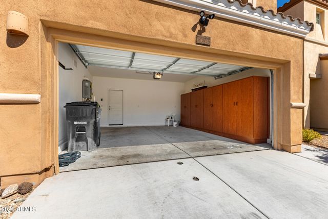 1634 W REDWOOD Lane, Phoenix, AZ 85045