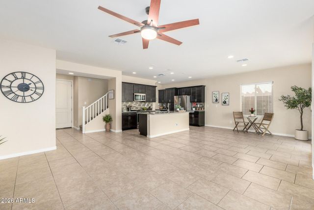 1634 W REDWOOD Lane, Phoenix, AZ 85045