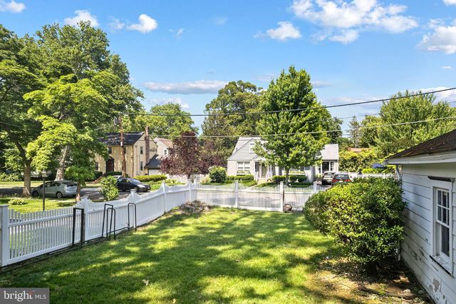 301 MT VERNON, Haddonfield, NJ 08033