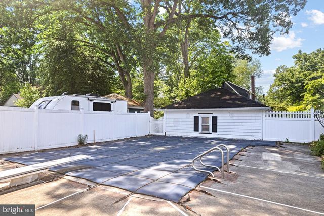 301 MT VERNON, Haddonfield, NJ 08033