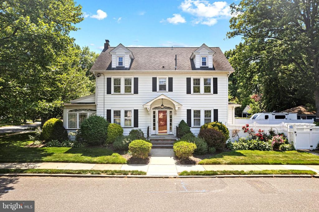 301 MT VERNON, Haddonfield, NJ 08033