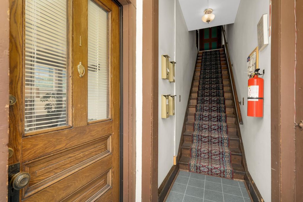 330 4th Street NE, Minneapolis, MN 55413 — photo 2