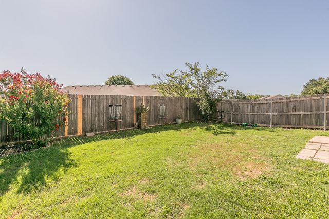 7516 Lazy Spur Boulevard, Fort Worth, TX 76131